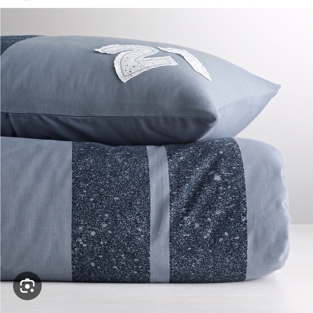 Restoration Hardware Kids Full size Duvet and small pillow case Racing Stripe